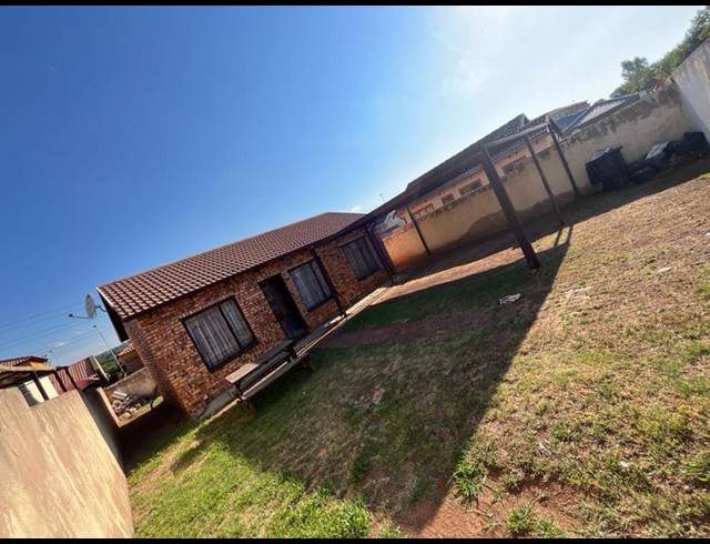 3 BEDROOM HOUSE FOR SALE IN DANVILLE